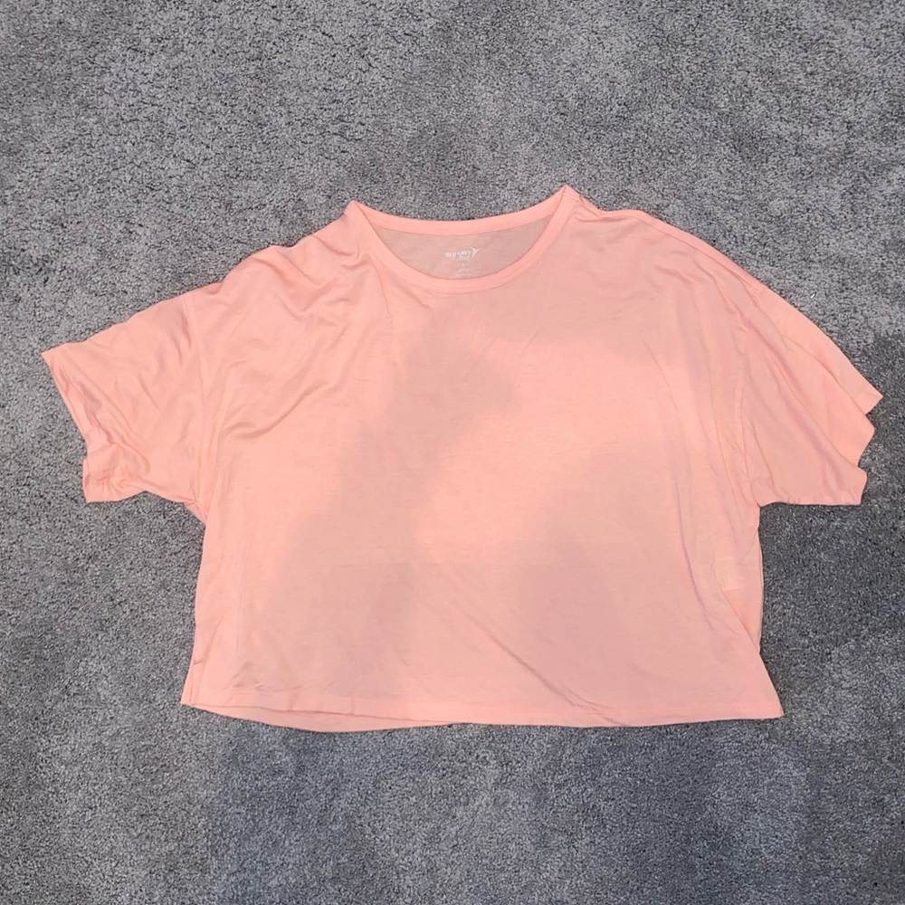 Old navy cropped tee